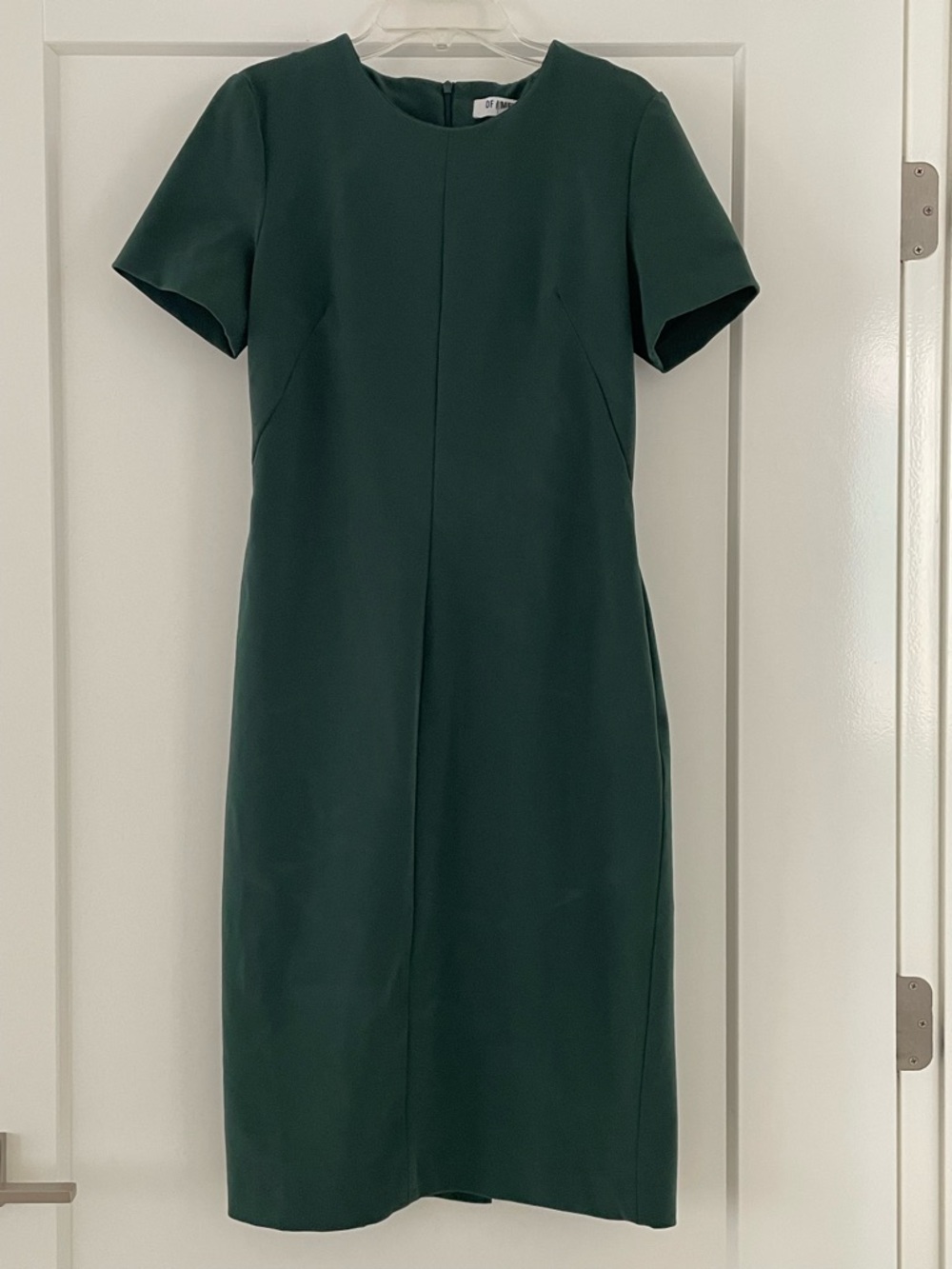 Classic Short-Sleeve Sheath Dress in Dark Green
